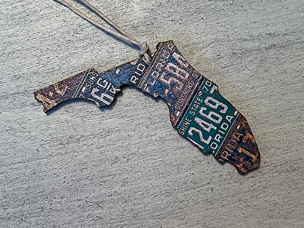 Florida Vintage License Plate Ornament Magnet
