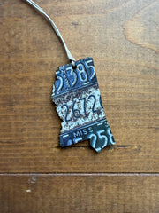 Mississippi Vintage License Plate Ornament Magnet