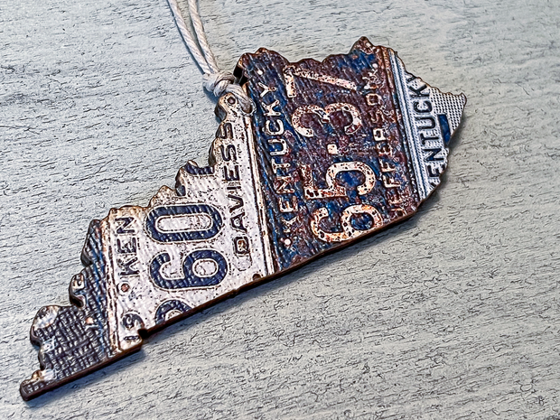 Kentucky Vintage License Plate Ornament Magnet
