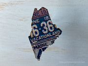 Maine Vintage License Plate Ornament Magnet