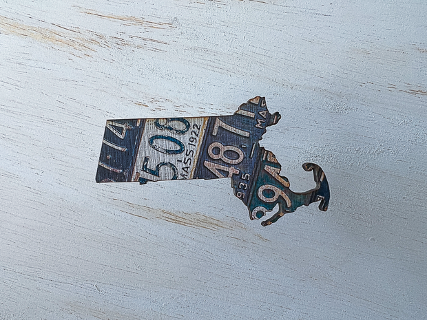Massachusetts Vintage License Plate Ornament Magnet