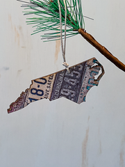 North Carolina Vintage License Plate Ornament Magnet