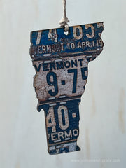 Vermont Vintage License Plate Ornament Magnet